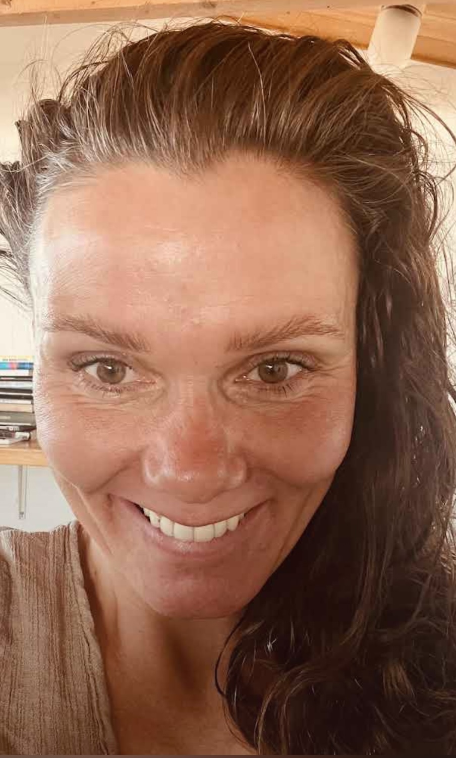 Anne i saunaen med tromme